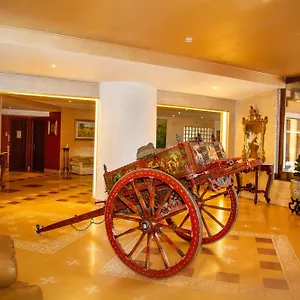 Otel Tk - Ex Ares, San Giovanni La Punta